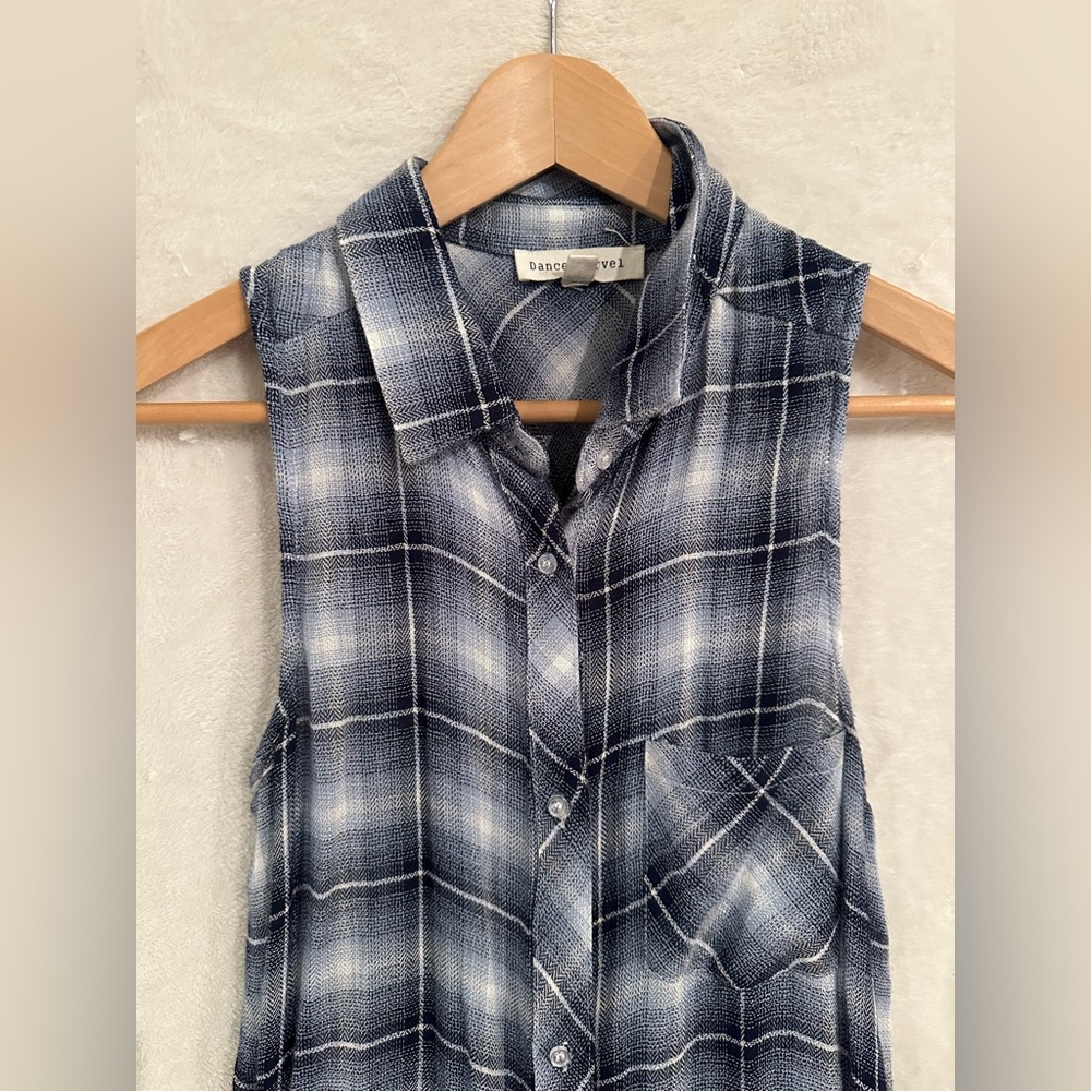 Long Flannel Top - Picture 2 of 5